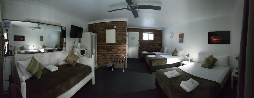 Coomera Motor Inn Гоулд Коуст Екстериор снимка